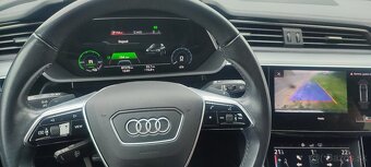 Audi E-tron 50 quattro Advanced Odpočet DPH: 22 358 € Možnos - 4