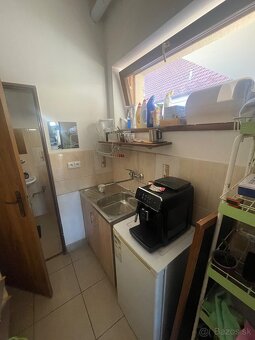 Kancelária / priestor v centre Malaciek na prenájom. - 4