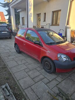 Toyota yaris 1.0 - 4
