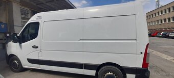 Na predaj Renault Master 2022 s chladiarenskou nadstavbou - 4
