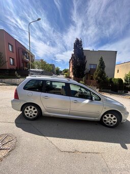 Peugeot 307 SW (1.6 HDI 80kw) - 4