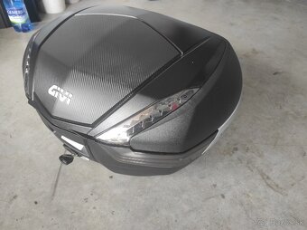 Zadný kufor givi - 4