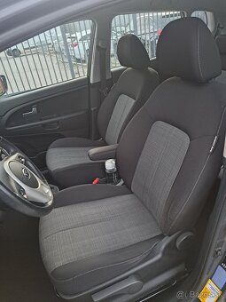 Kia Venga 1.6 benzín AUTOMAT - 4