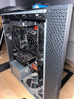 HP Omen 30L - Ryzen 7 3700X + GTX 1660 Ti - 4