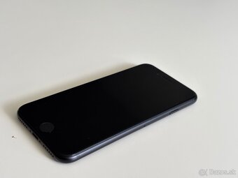 Predám iPhone SE 64GB 2020 - 4
