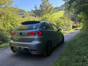 Seat Ibiza Cupra - 4