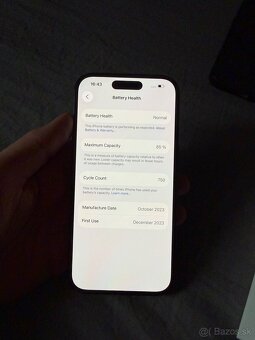 iPhone 15 128 GB Black - 4