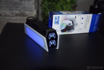 PlayStation 5 DualSense Charging Station - 4