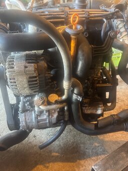 Motor 1.9 TDi 77kw BKC - 4