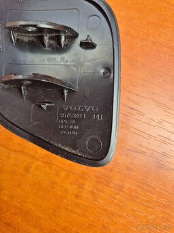 Krytka ostrekovača Volvo - 4