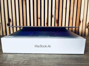 Macbook Air 13” i5 1,6GHz, 128GB SSD, 8GB RAM, top stav - 4