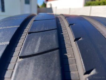 255/35 r19 letne pneumatiky - 4