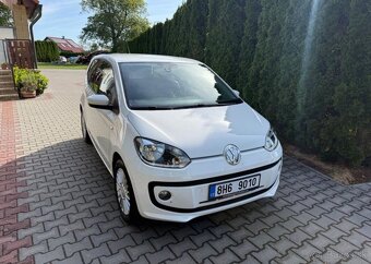Volkswagen Up 1,0i klima tempomat výhř.sedad benzín manuál - 4