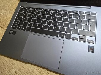 OLED Vykonny a dotykovy Samsung galaxy book 4 pro so 16gb ra - 4
