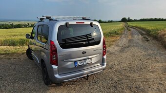 Toyota Pro Ace City Verso - 4