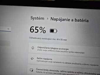 Velky 16 palcovy Lenovo ideapad 3i model 2024 v super stave - 4