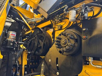 Lis New Holland BigBaler 1290 High Density na hranaté balíky - 4