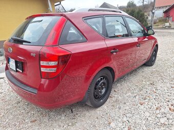 KIA CEED 1,6 BENZÍN 85KW ROK 2010 - 4