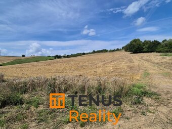 Tenus ponúka na predaj pozemok s výnimočným výhľadom - 4