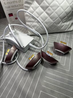Philips Lumea IPL Hair Removal 9000 - 4