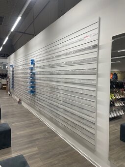 Regále, stojany, štendre - KOŠICE - 4