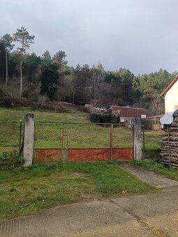 Na predaj stavebný pozemok v obci Modrová - 4