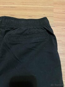 Chlapčenské nohavice  zn.H&M veľkosť 140 - 4