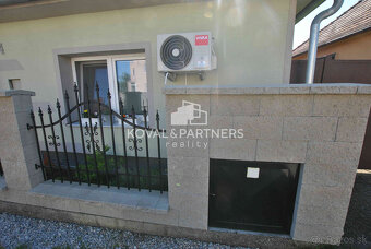 Koval & partners ponúka výhradne na predaj rodinný dom v obc - 4
