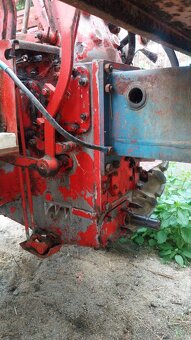 Predam traktor rs09 - 4