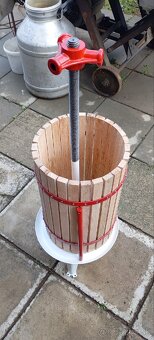 Lis na hrozno 30l preš - 4