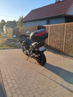 Suzuki GSF 650 - 4