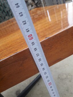 Predám výškovo nastaviteľný stôl - 4