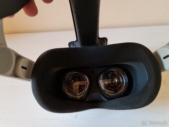 Oculus Quest 2 (128 GB) + kábel + head strap – super stav ✅ - 4