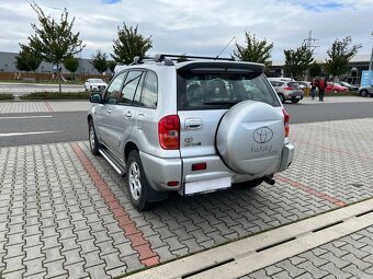 Toyota RAV4 2.0 VVTi naj. 112t 4x4 ČR - 4