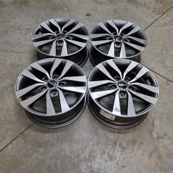 Hyundai disky 5x114,3 R16 6,5J ET50 - 4