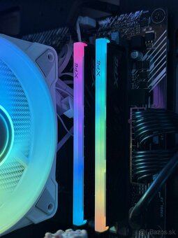 Herný PC/XFX AMD Radeon RX 6600XT 8GB/R7 5800X/ 16GB RAM - 4