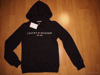 Tommy Hilfiger dámska mikina s kapucnou čierna - 4