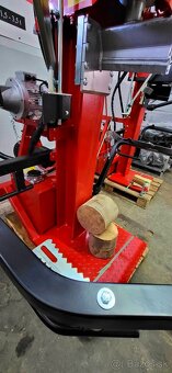 AMR štiepačka 27t VPE27 - PTO + El. 6,6kW 400V - 4