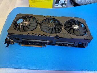 SAMSUNG GDDR6 VRAM K4ZAF325BM-HC16 - 4