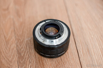 Kvalitný telekonvertor Kenko MC7 2x na Nikon - 4