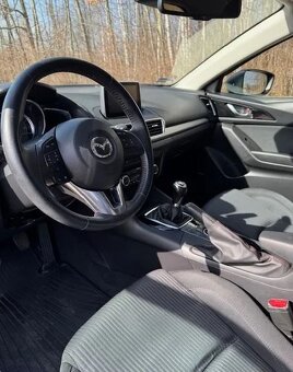 Mazda 3 2.0 Skypassion 120K - 4