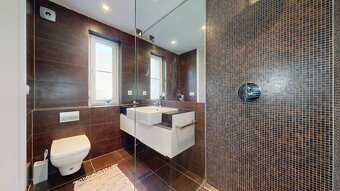 6-izbový rodinný dom s wellness a bazénom Záhorská Bystrica - 4
