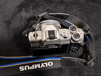 Olympus om d em10-mark-ii - 4