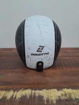 Predám dve nepoužité moto prilby - 4