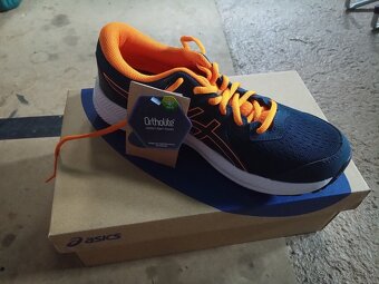 Asics - 4