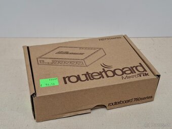 MikroTik RouterBOARD 750GL - 4