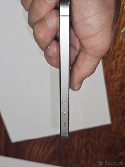 Iphone SE - 4