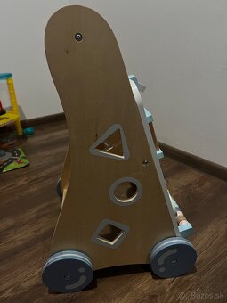 Detské drevené chodítko - 4