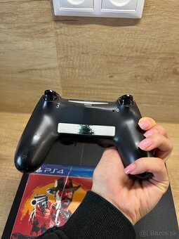 PlayStation 4 (PS4) - 4