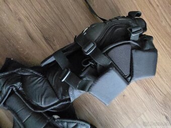 Brankarska vesta - 4